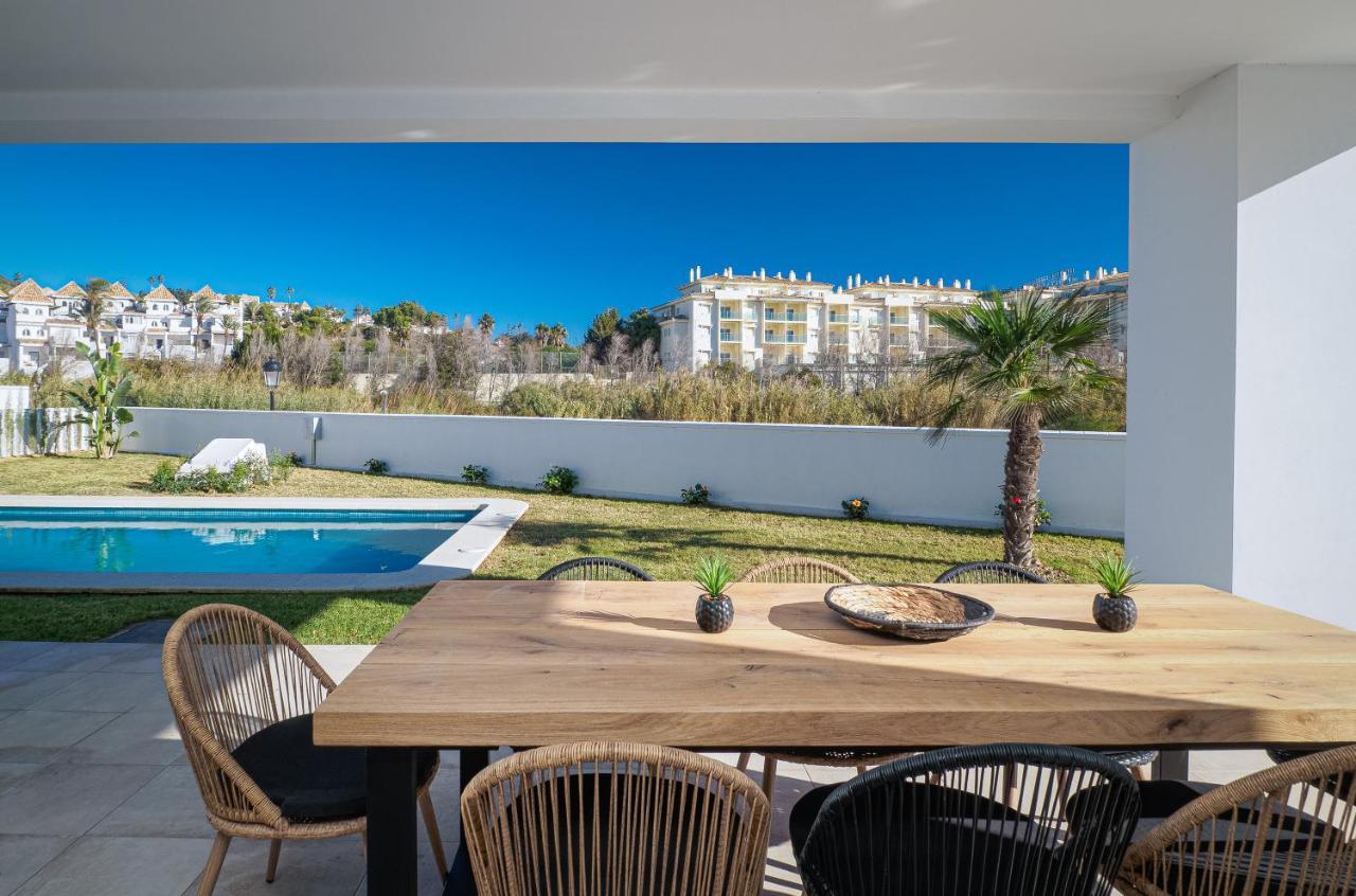 Villa Moderne Proche De La Mer Manilva Ngoại thất bức ảnh