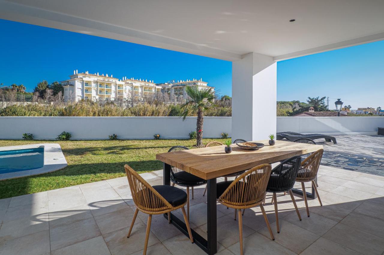 Villa Moderne Proche De La Mer Manilva Ngoại thất bức ảnh